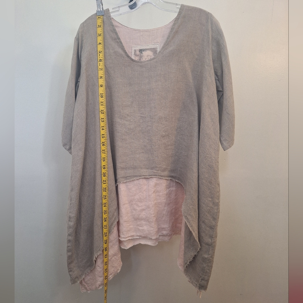 Tina Givens Women's Layered Beige and Pink Top Size Small